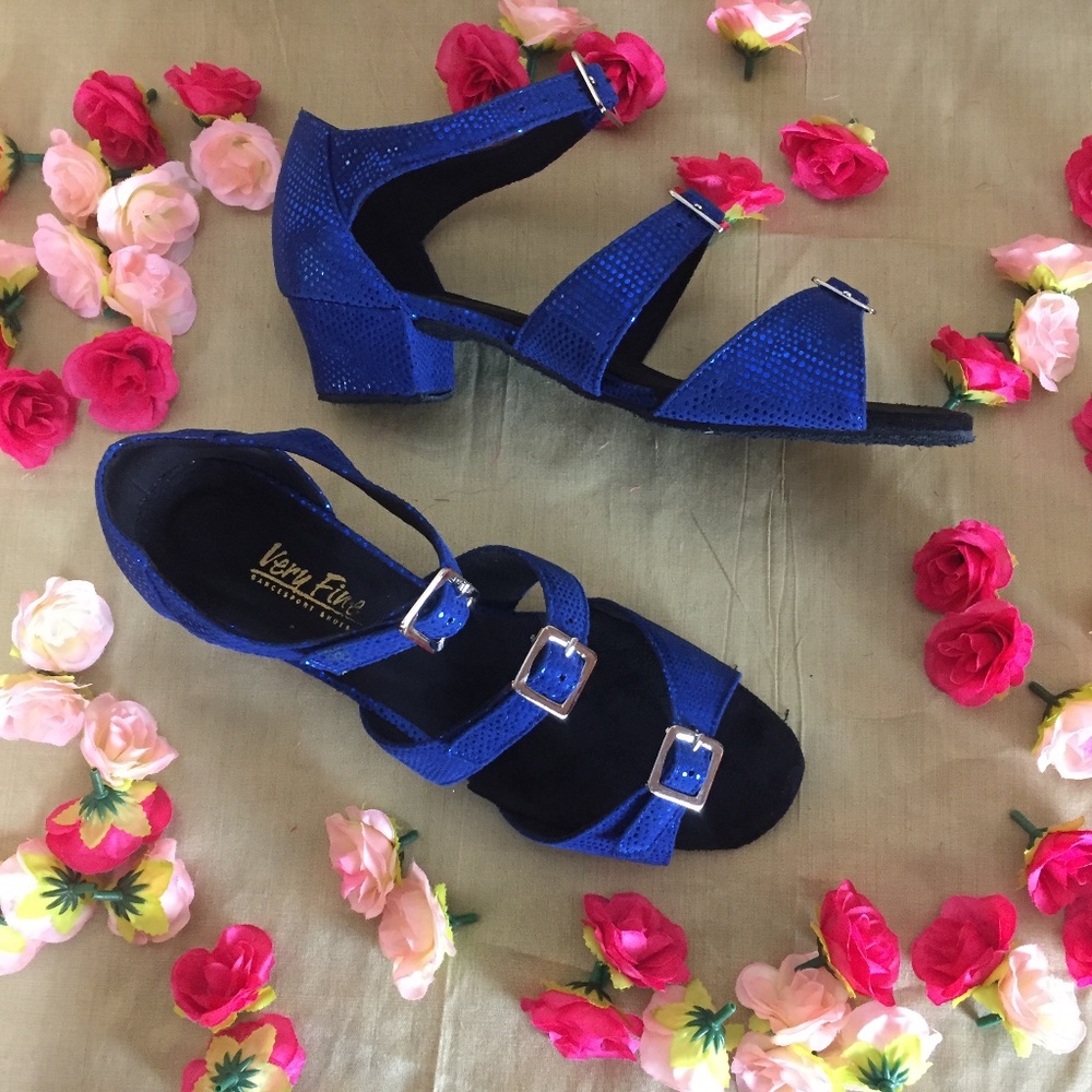 NWT Very Fine Dance Shoes 1.5 inch heel